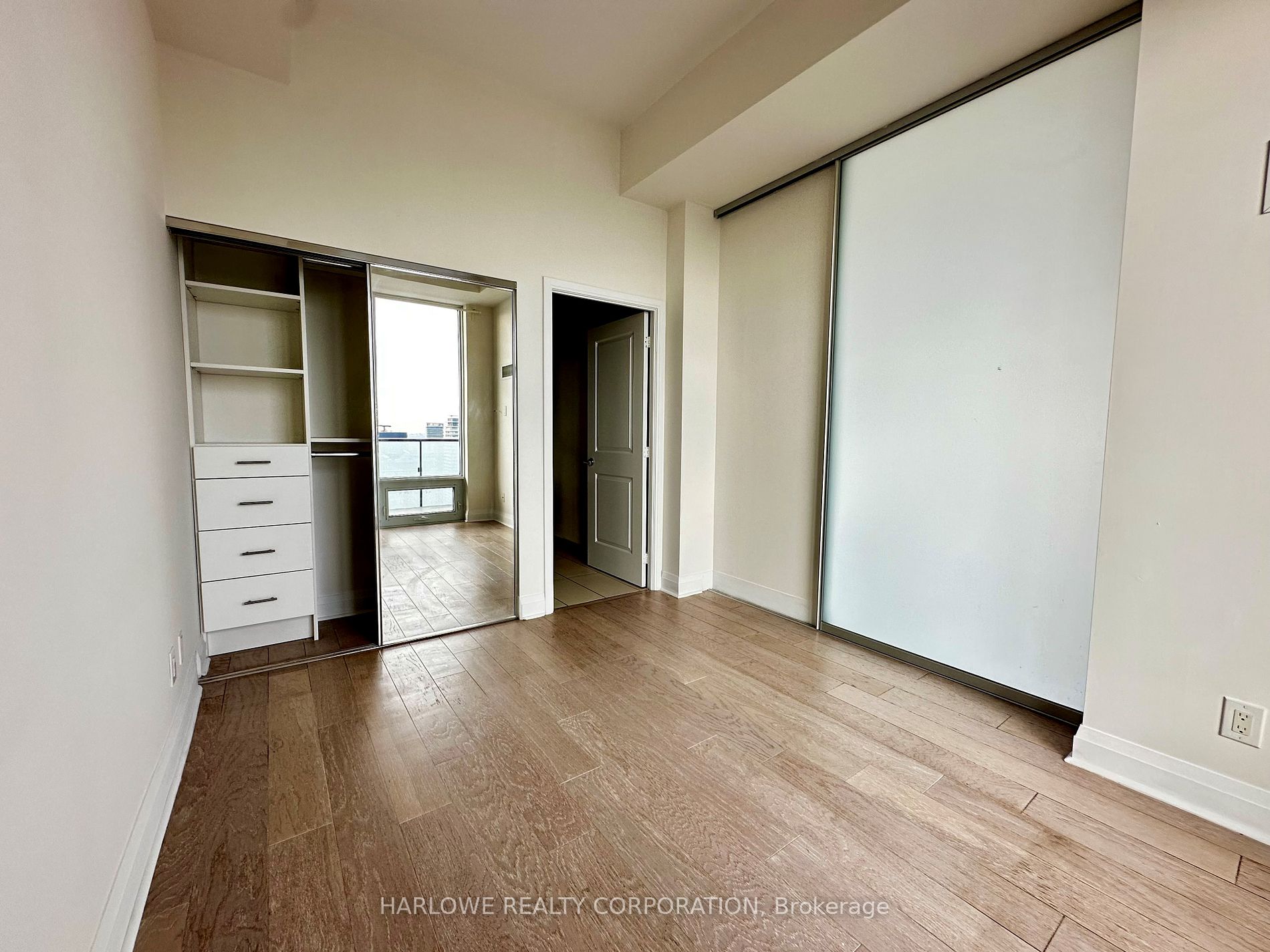 1080 Bay Street #PH08