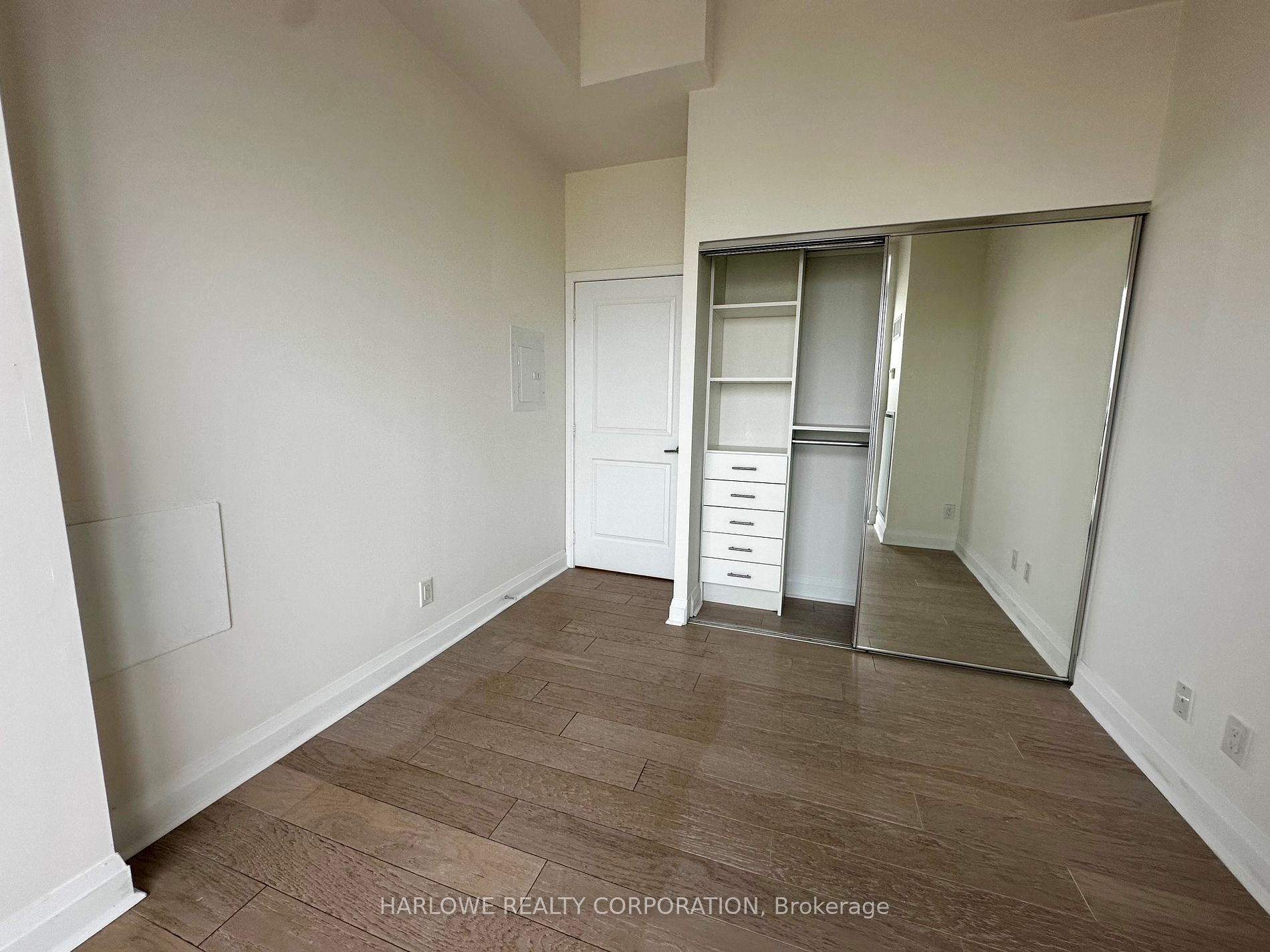 1080 Bay Street #PH08