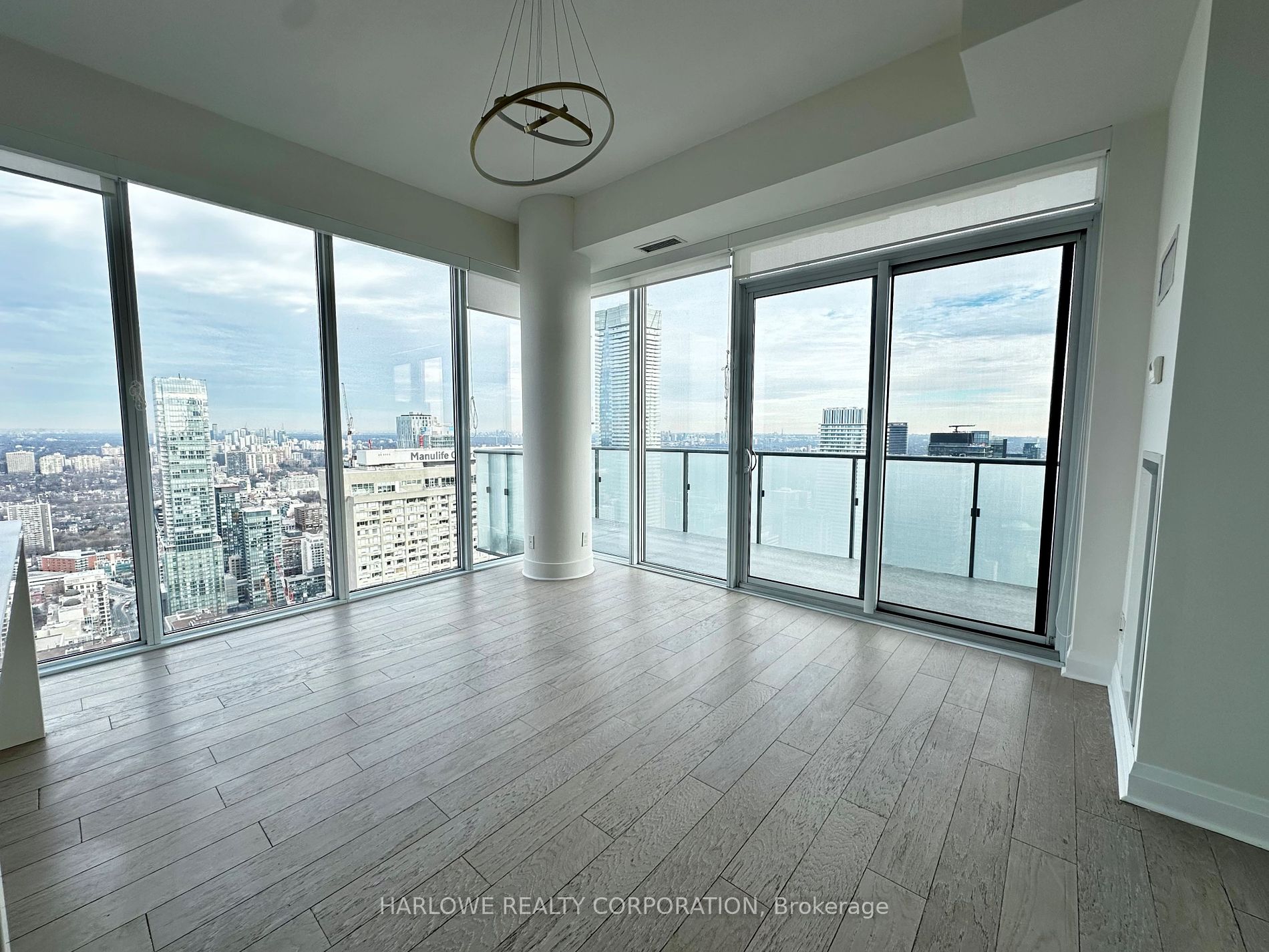 1080 Bay Street #PH08