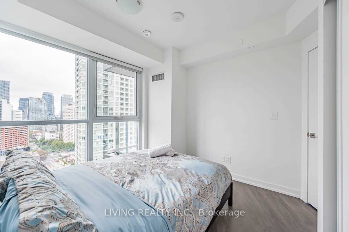 159 Wellesley Street E #3009