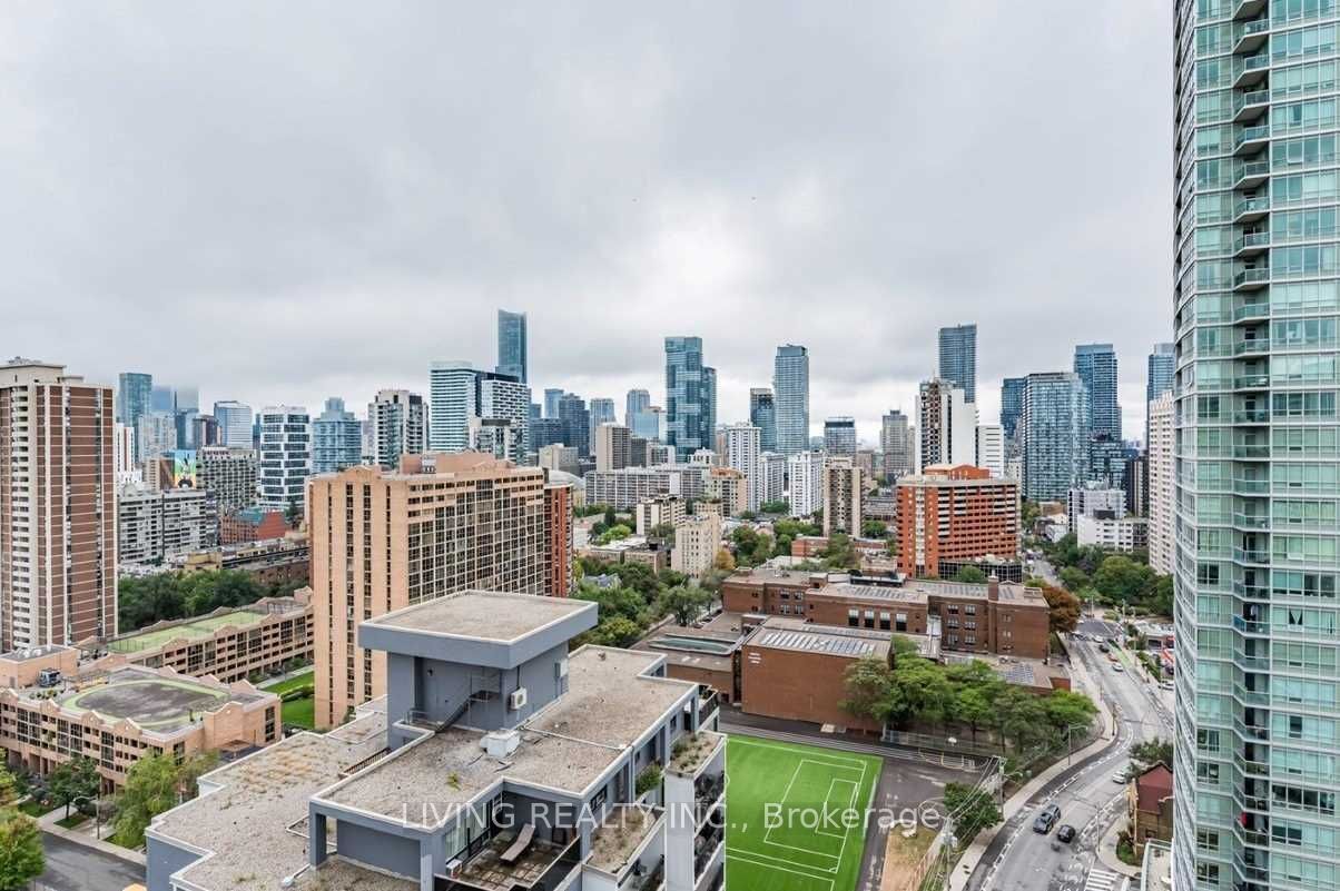 159 Wellesley Street E #3009
