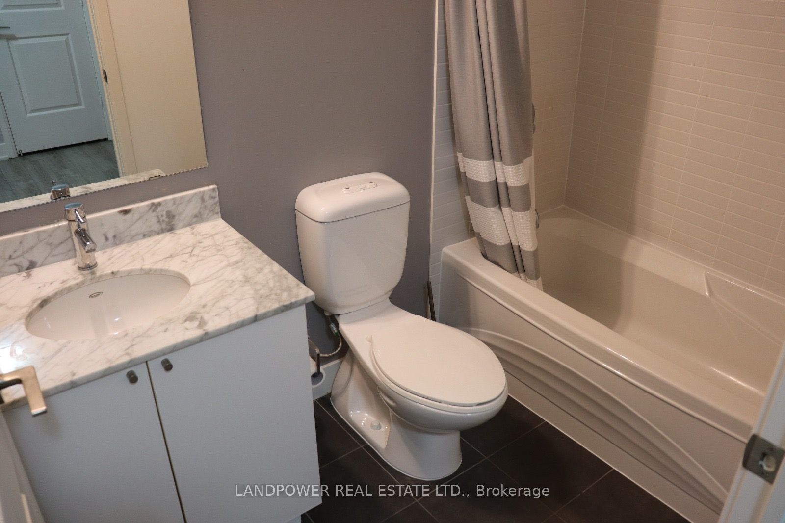 23 Sheppard Avenue E #1909