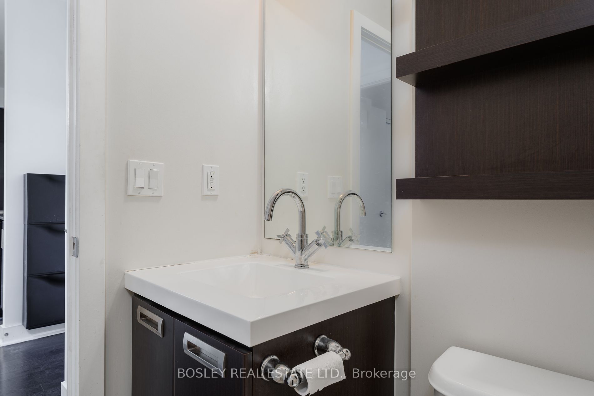 90 Stadium Road #902