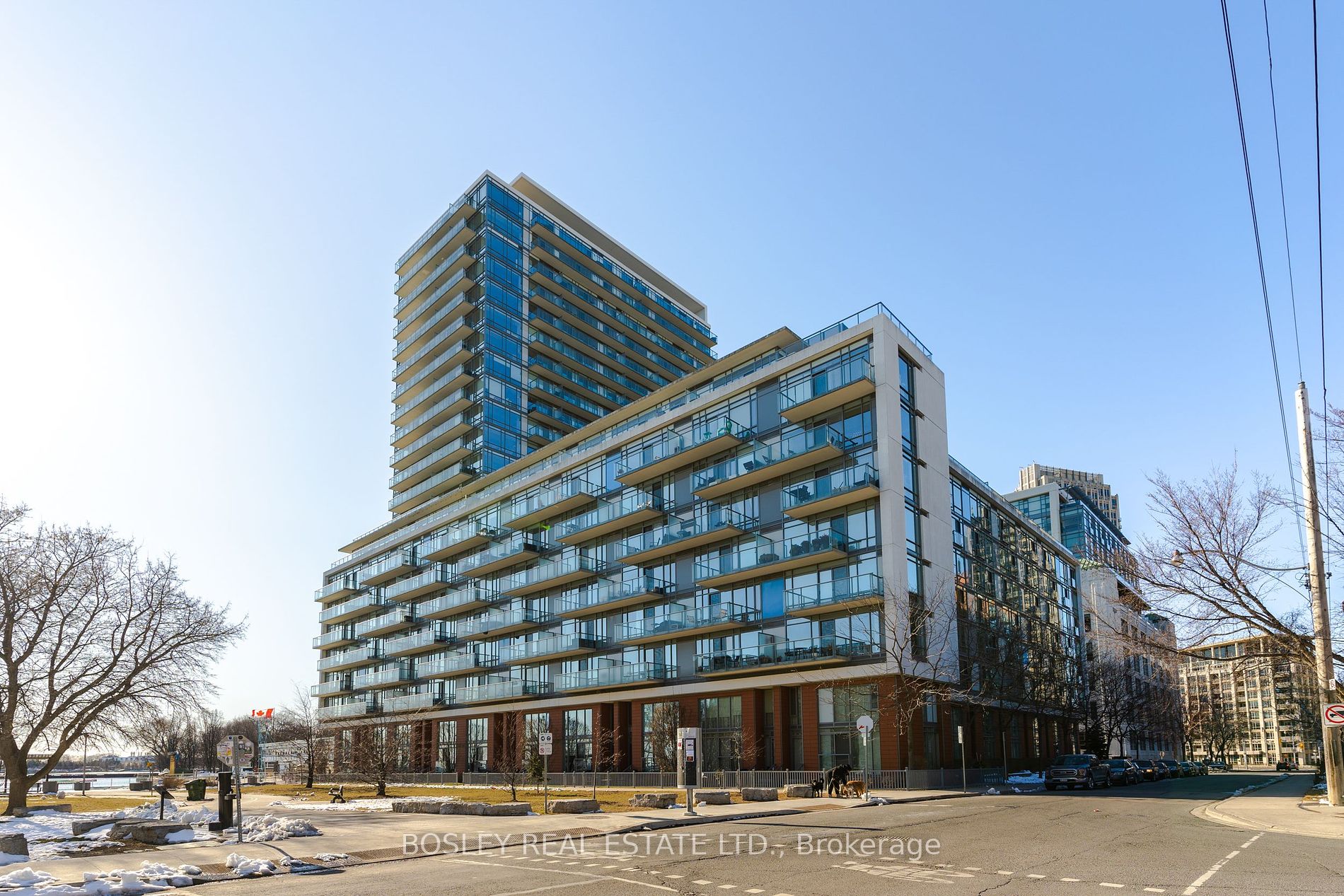 90 Stadium Road #902