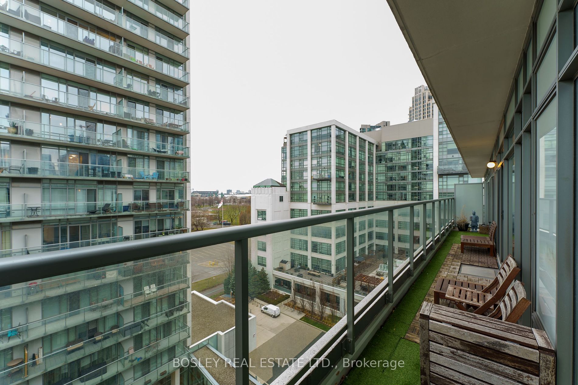 90 Stadium Road #902