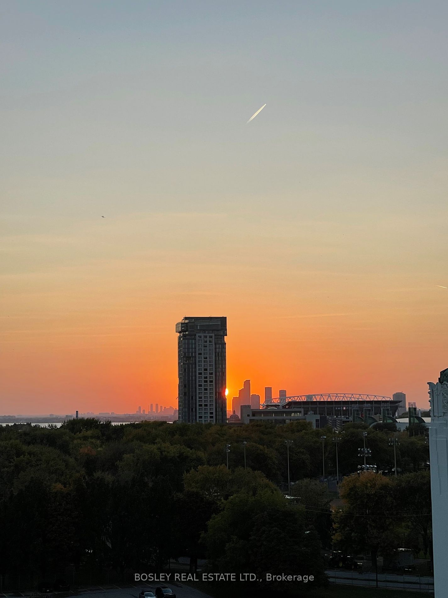 90 Stadium Road #902