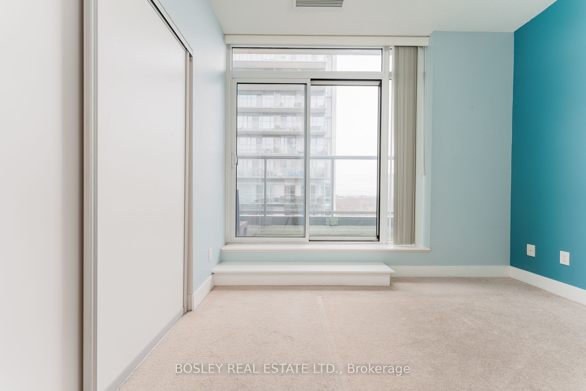 90 Stadium Road #902