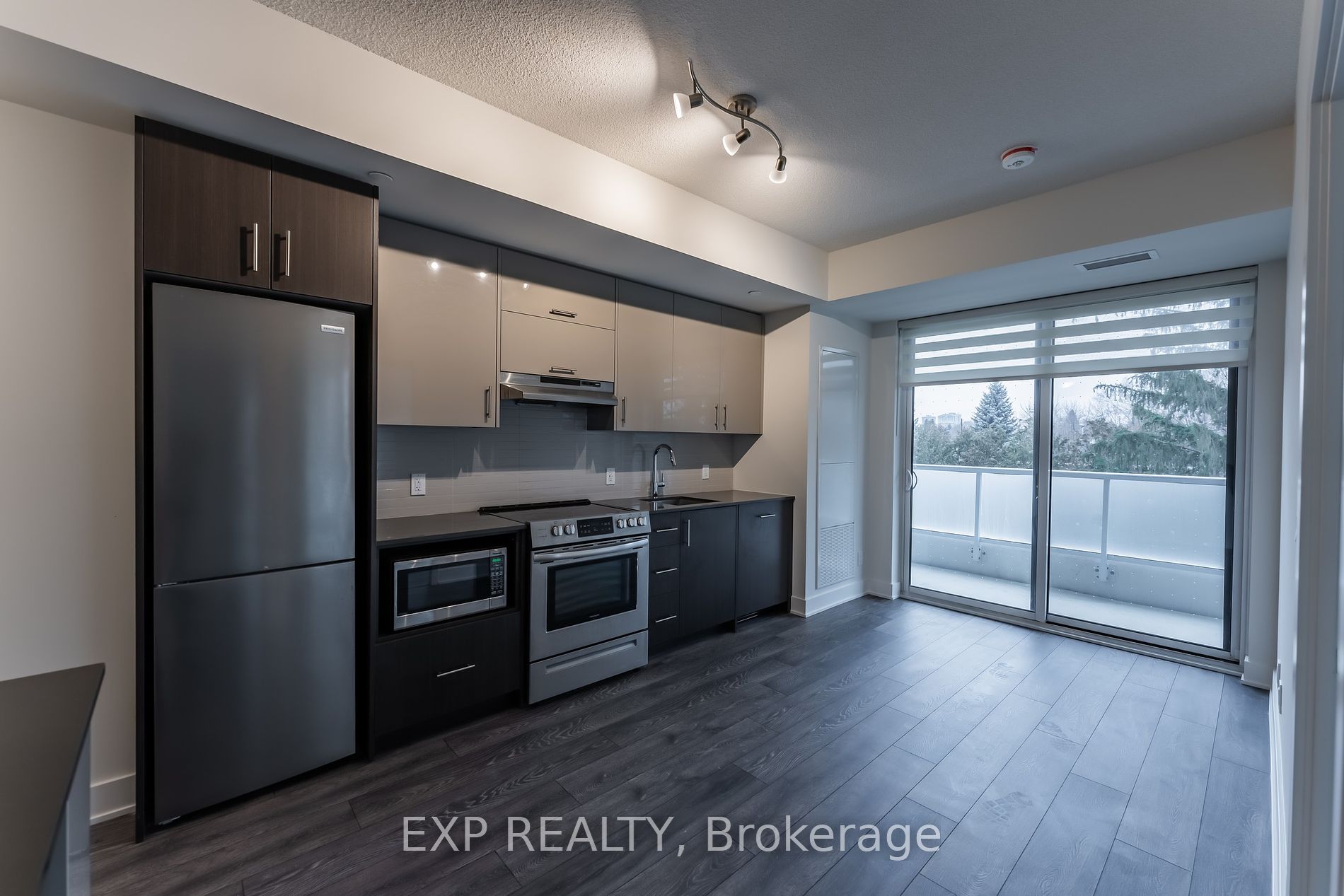 188 Fairview Mall Drive #215