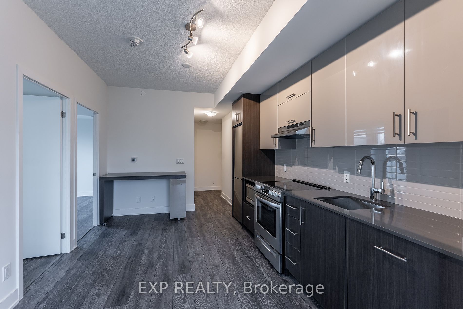 188 Fairview Mall Drive #215