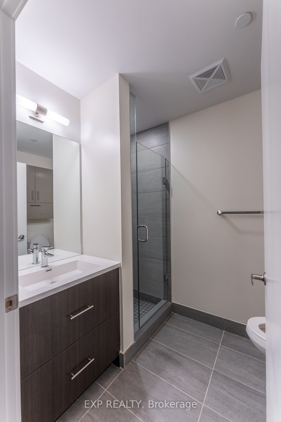 188 Fairview Mall Drive #215
