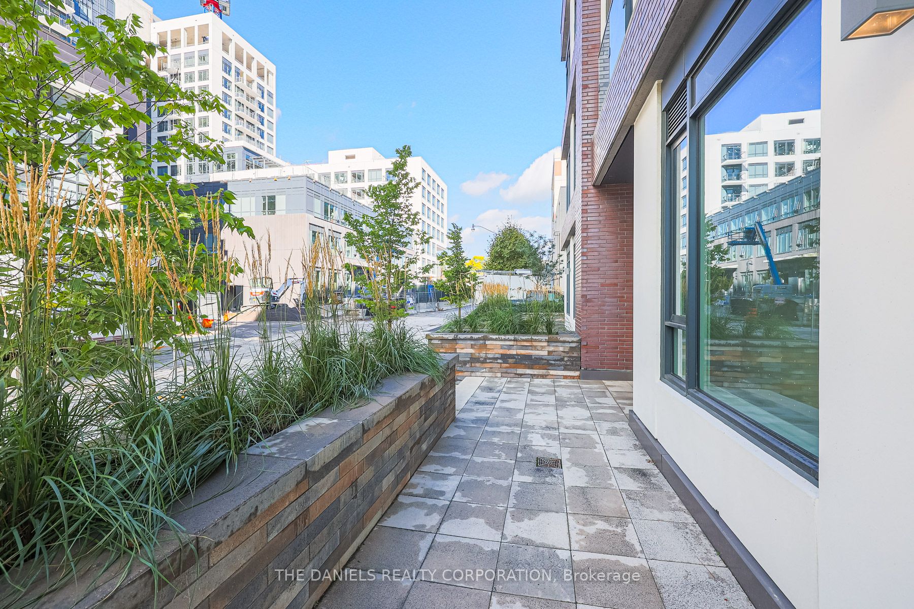 35 Tubman Ave Avenue, #101
