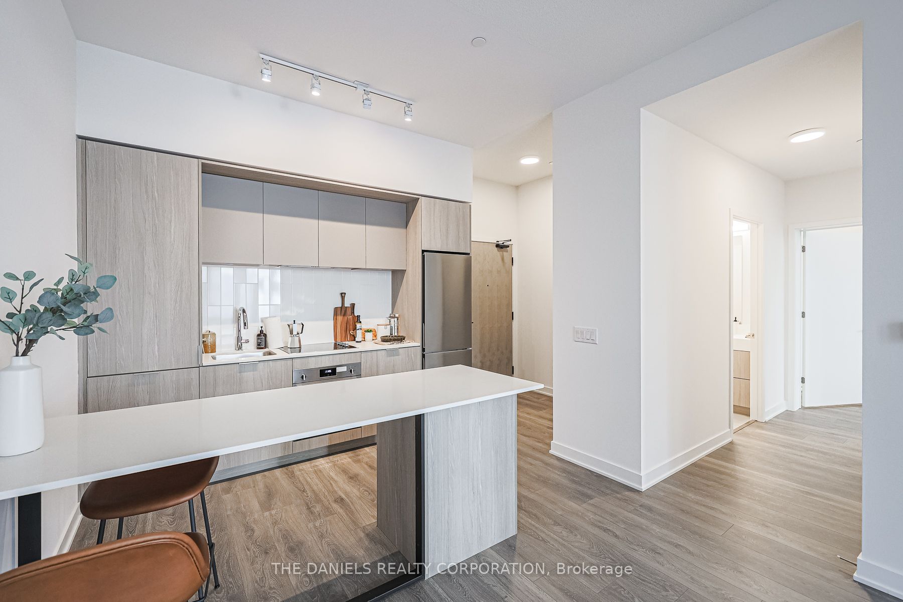 35 Tubman Ave Avenue, #101