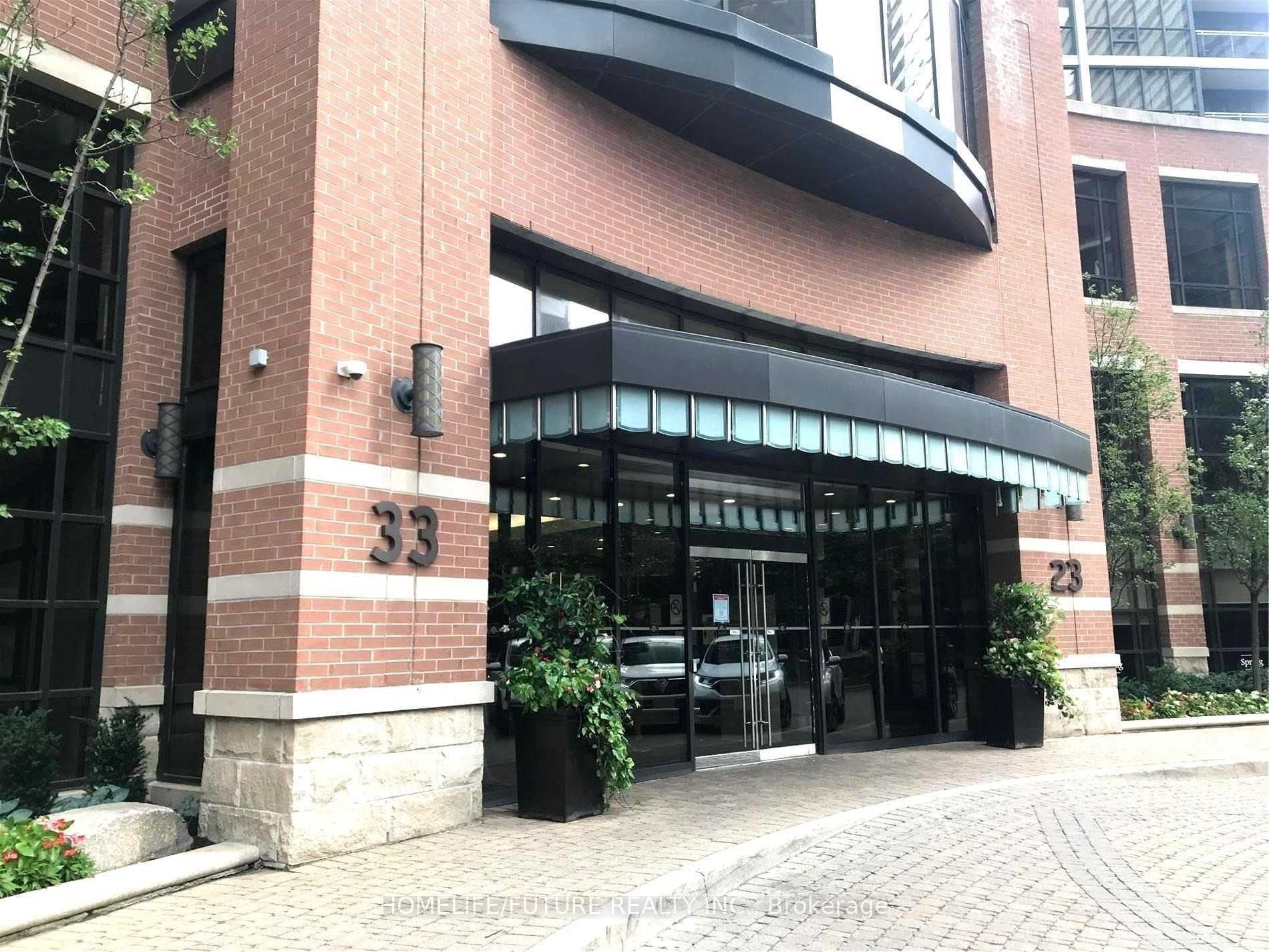33 Sheppard Avenue E, #806