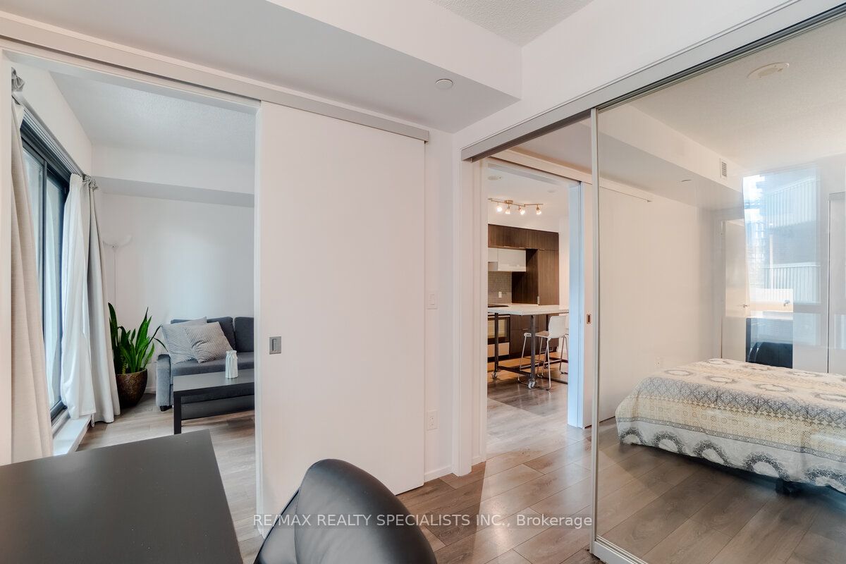 159 DUNDAS Street E #505