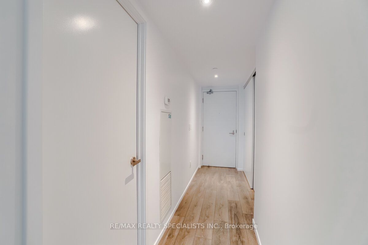 159 DUNDAS Street E #505
