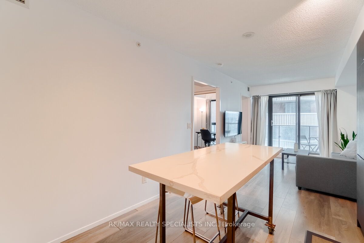 159 DUNDAS Street E #505