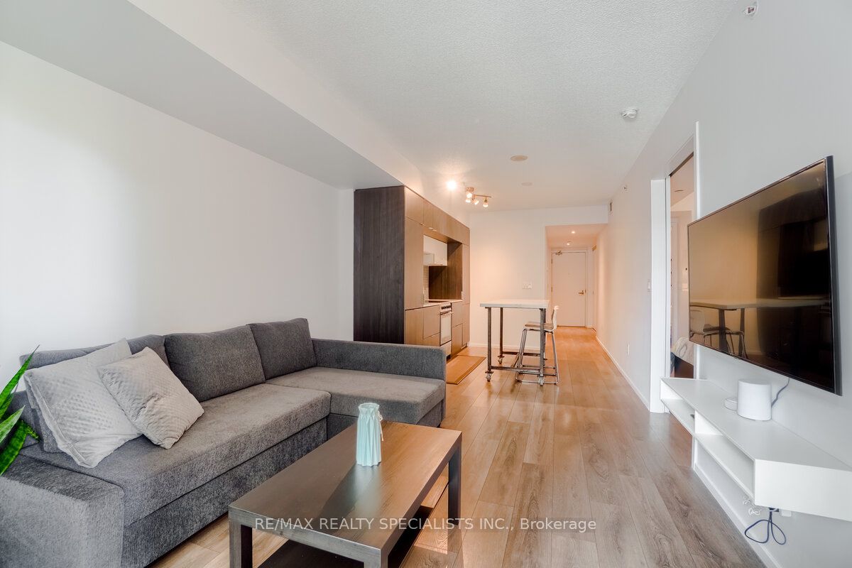 159 DUNDAS Street E #505