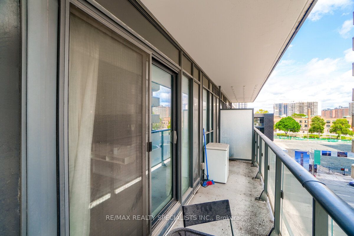 159 DUNDAS Street E #505
