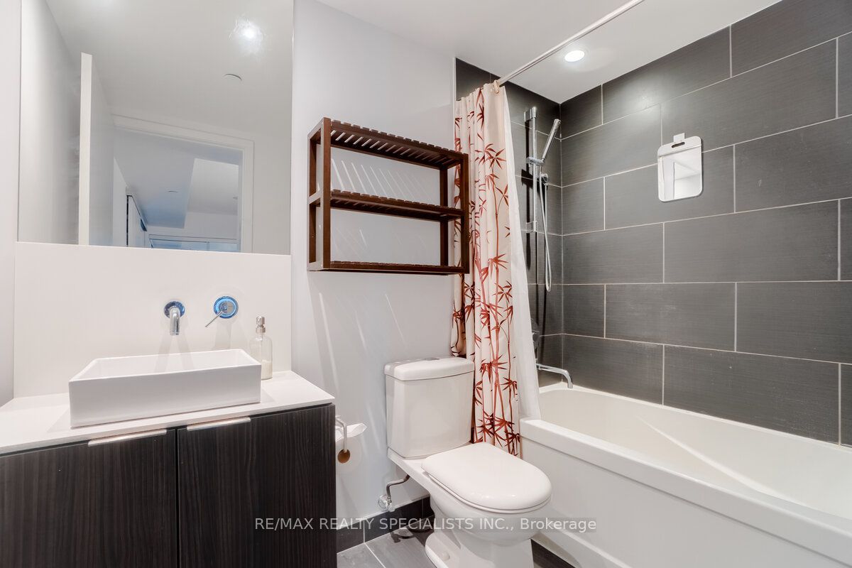 159 DUNDAS Street E #505
