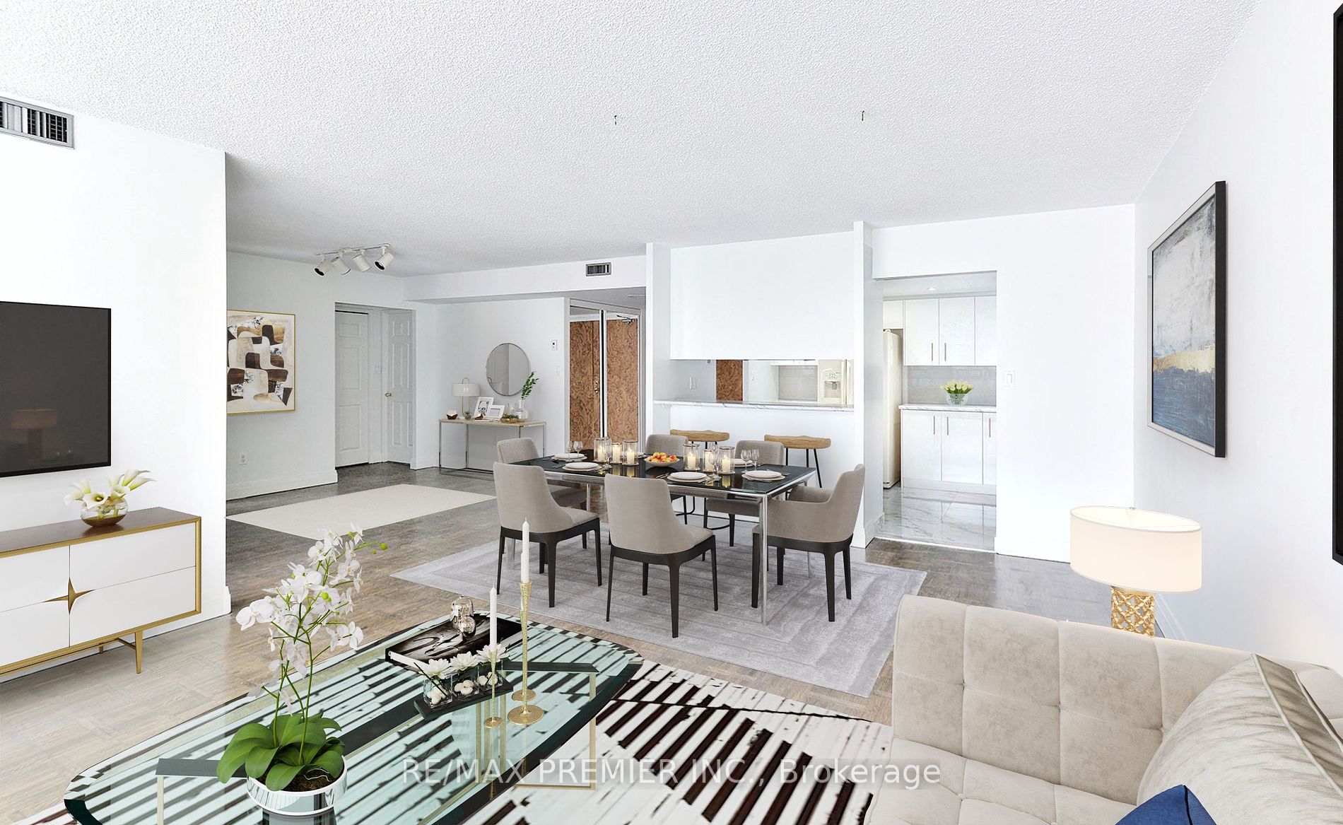 71 Charles St E, #302