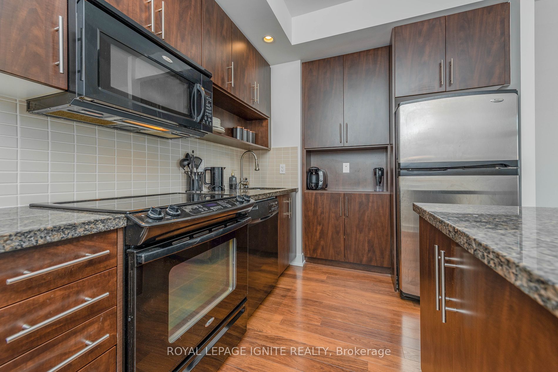 120 Homewood Avenue, #1403