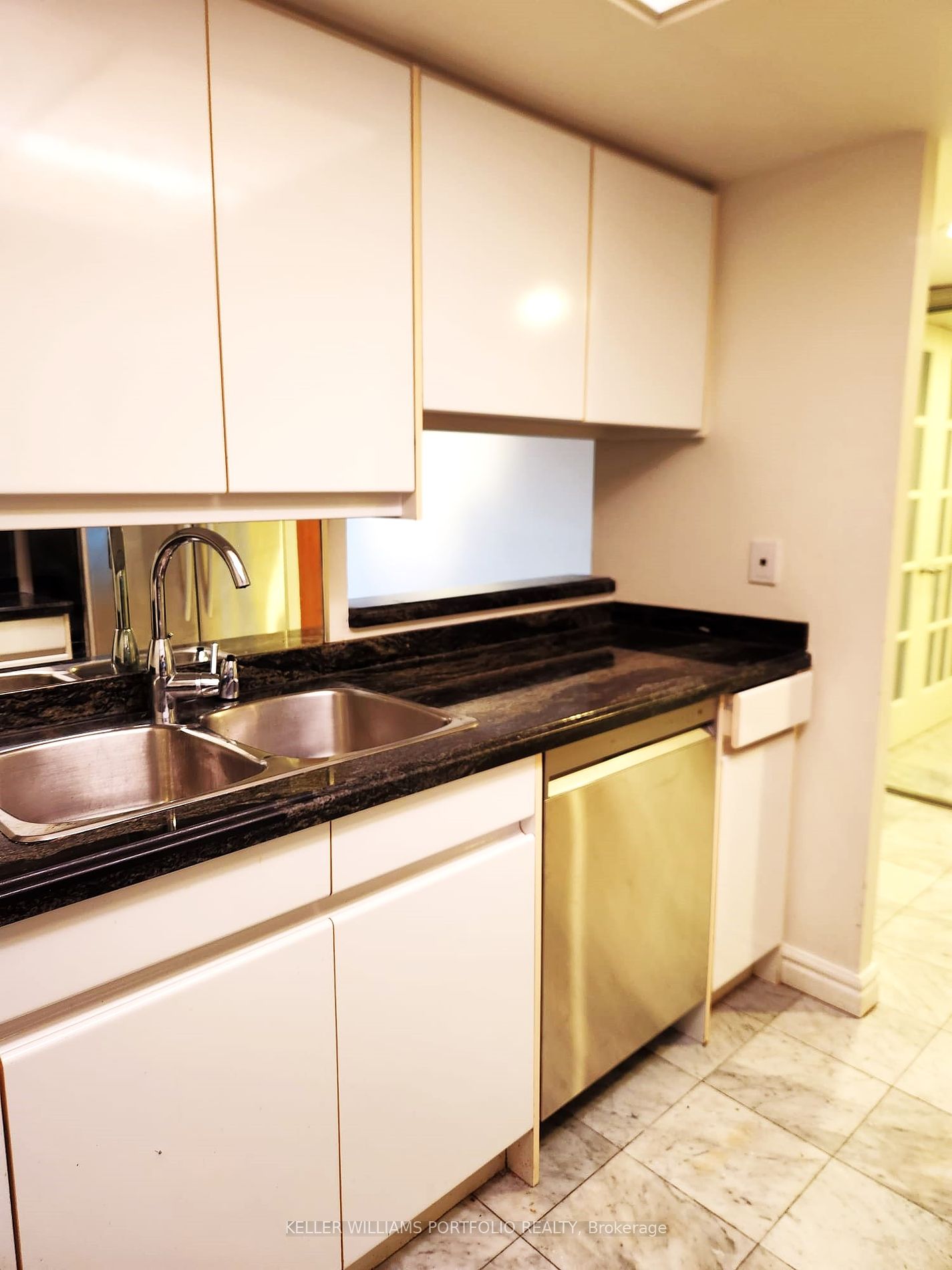 33 University Avenue #2404