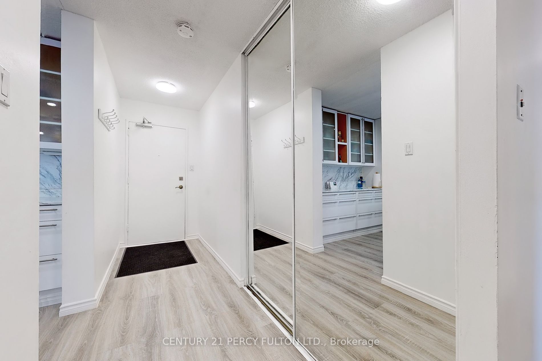 1338 York Mills Rd, #1905