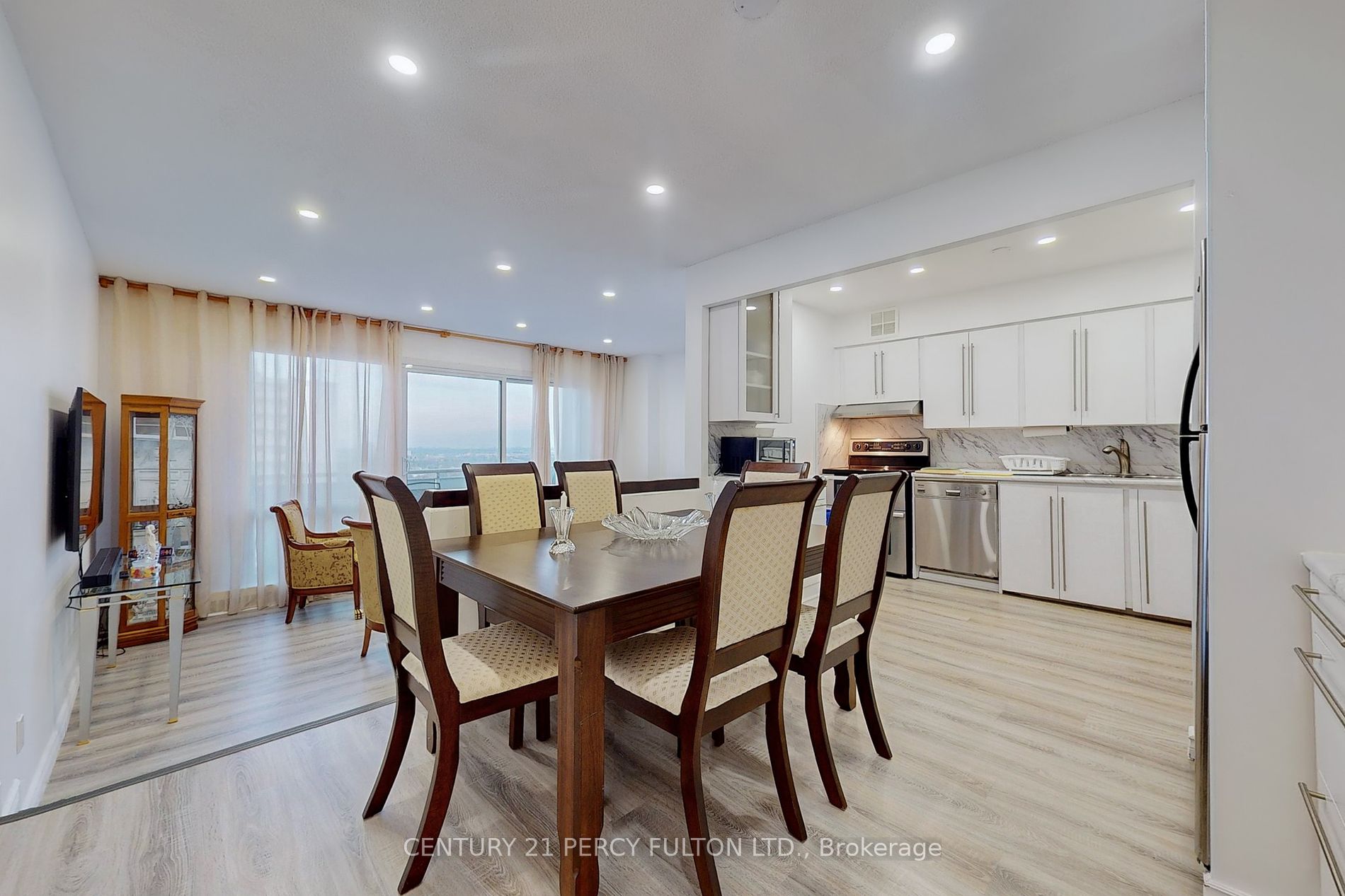1338 York Mills Rd, #1905
