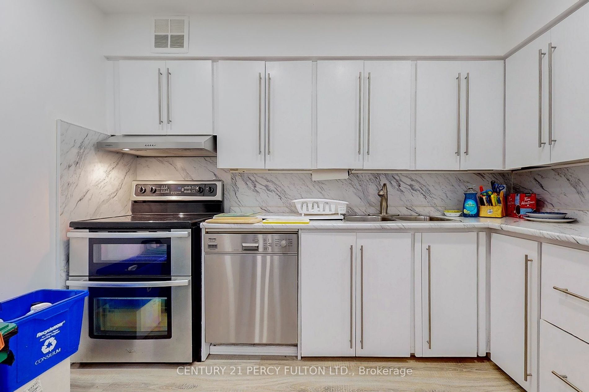 1338 York Mills Rd, #1905
