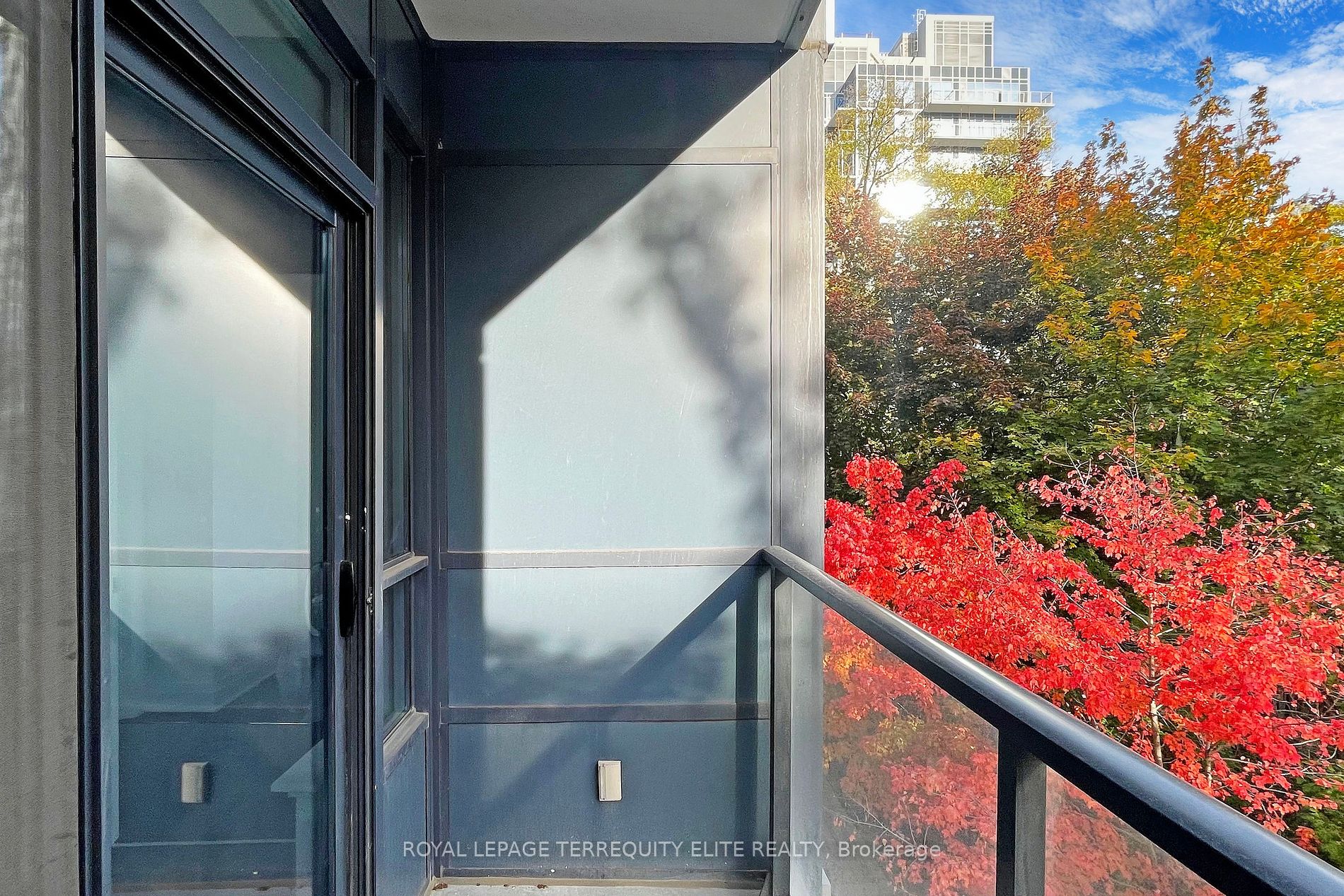 399 Spring Garden Ave, #306