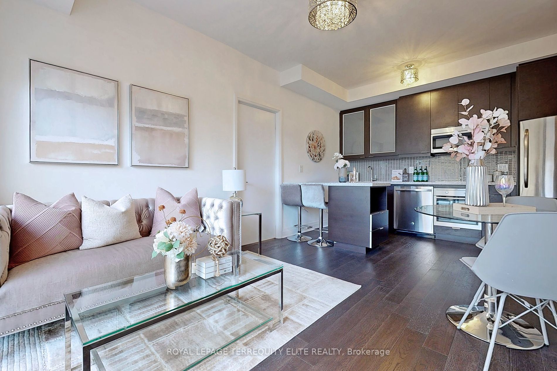 399 Spring Garden Ave, #306