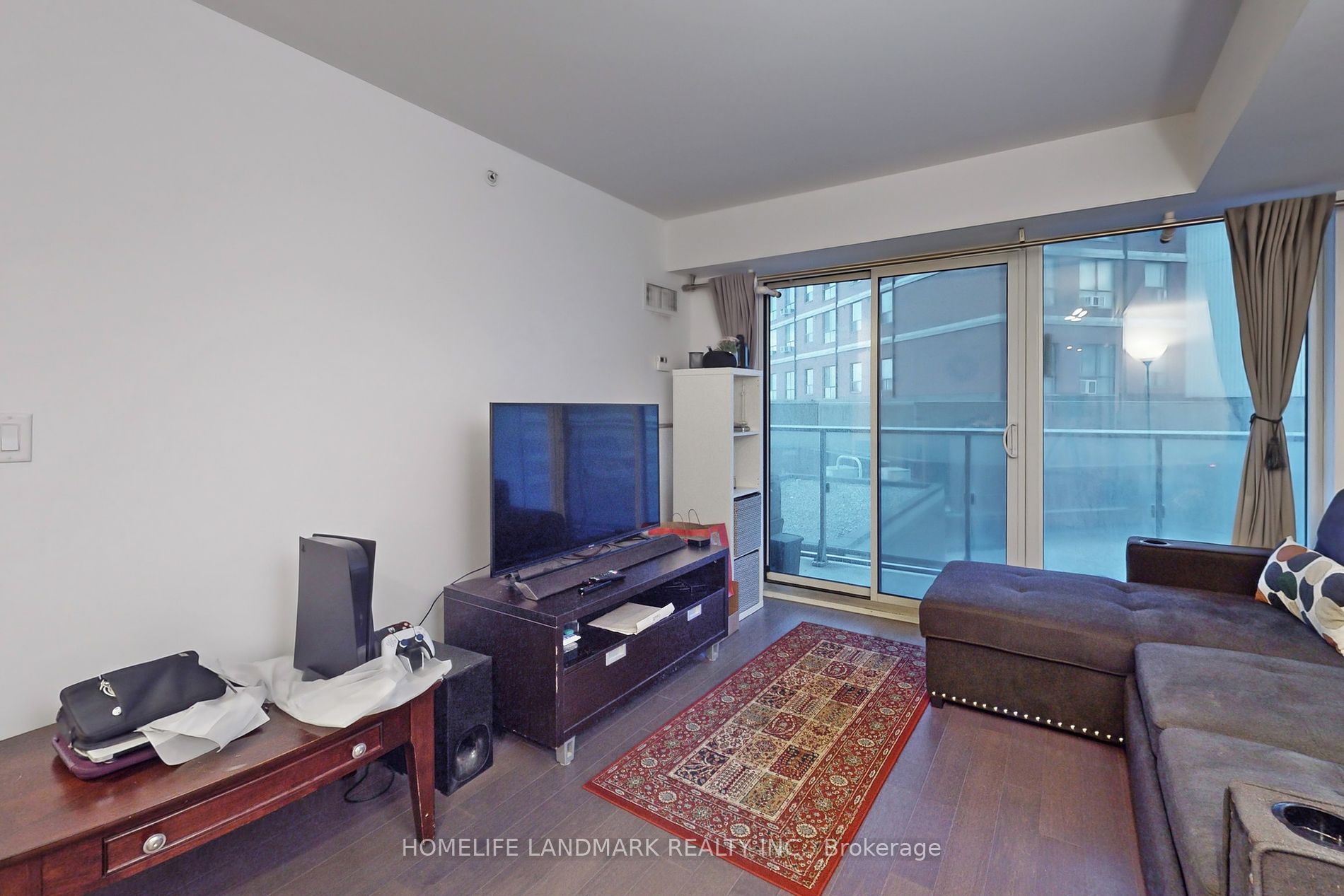 58 Orchard View Blvd, #505