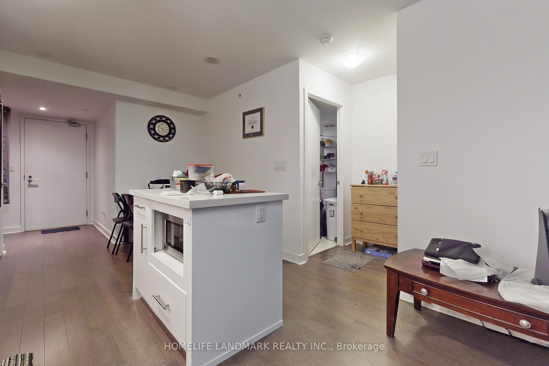 58 Orchard View Blvd, #505