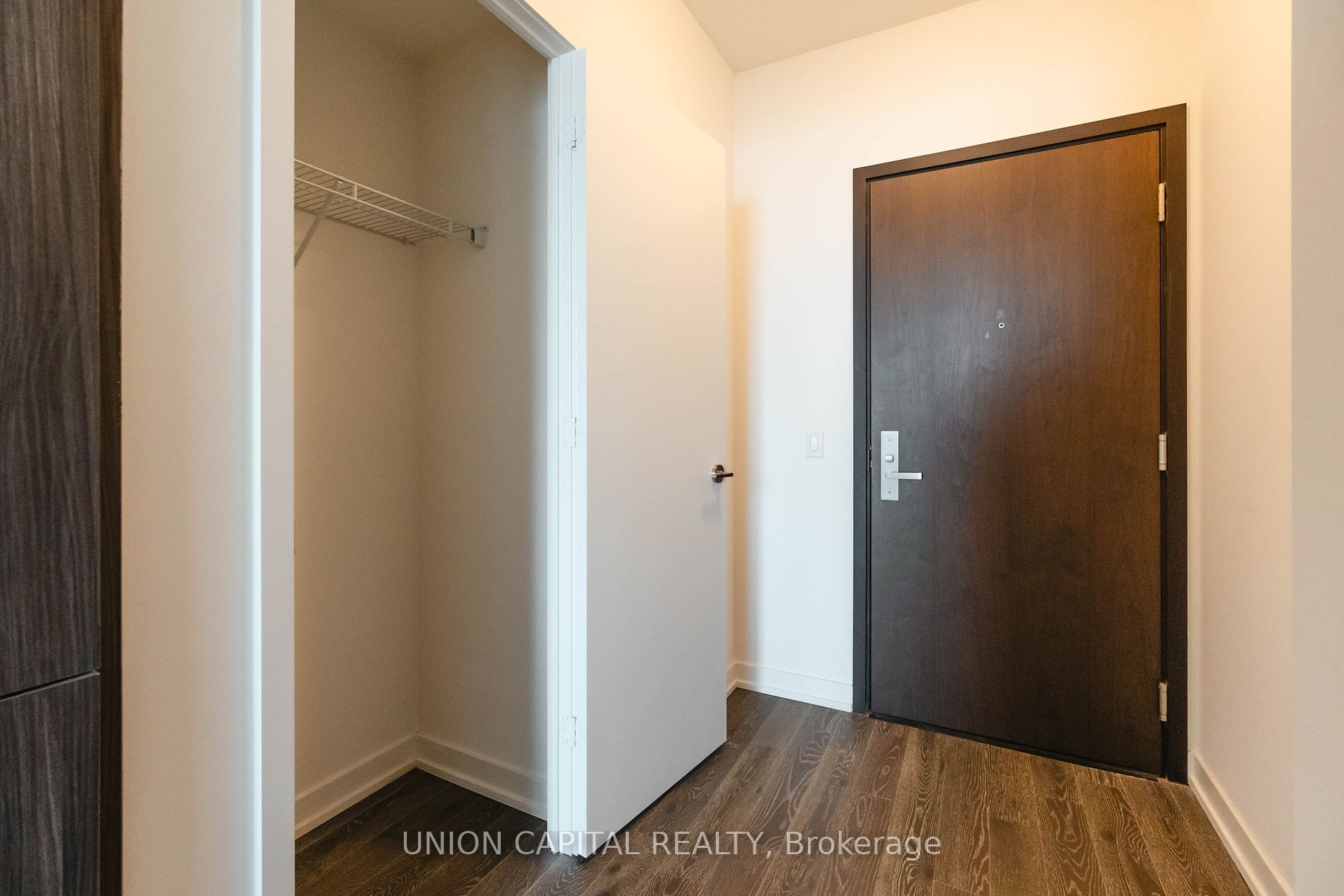 1 Yorkville Ave, #4110