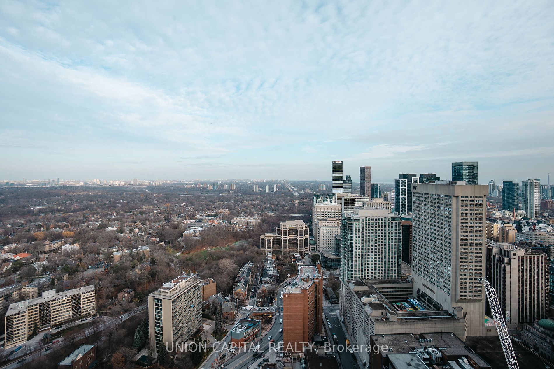 1 Yorkville Ave, #4110