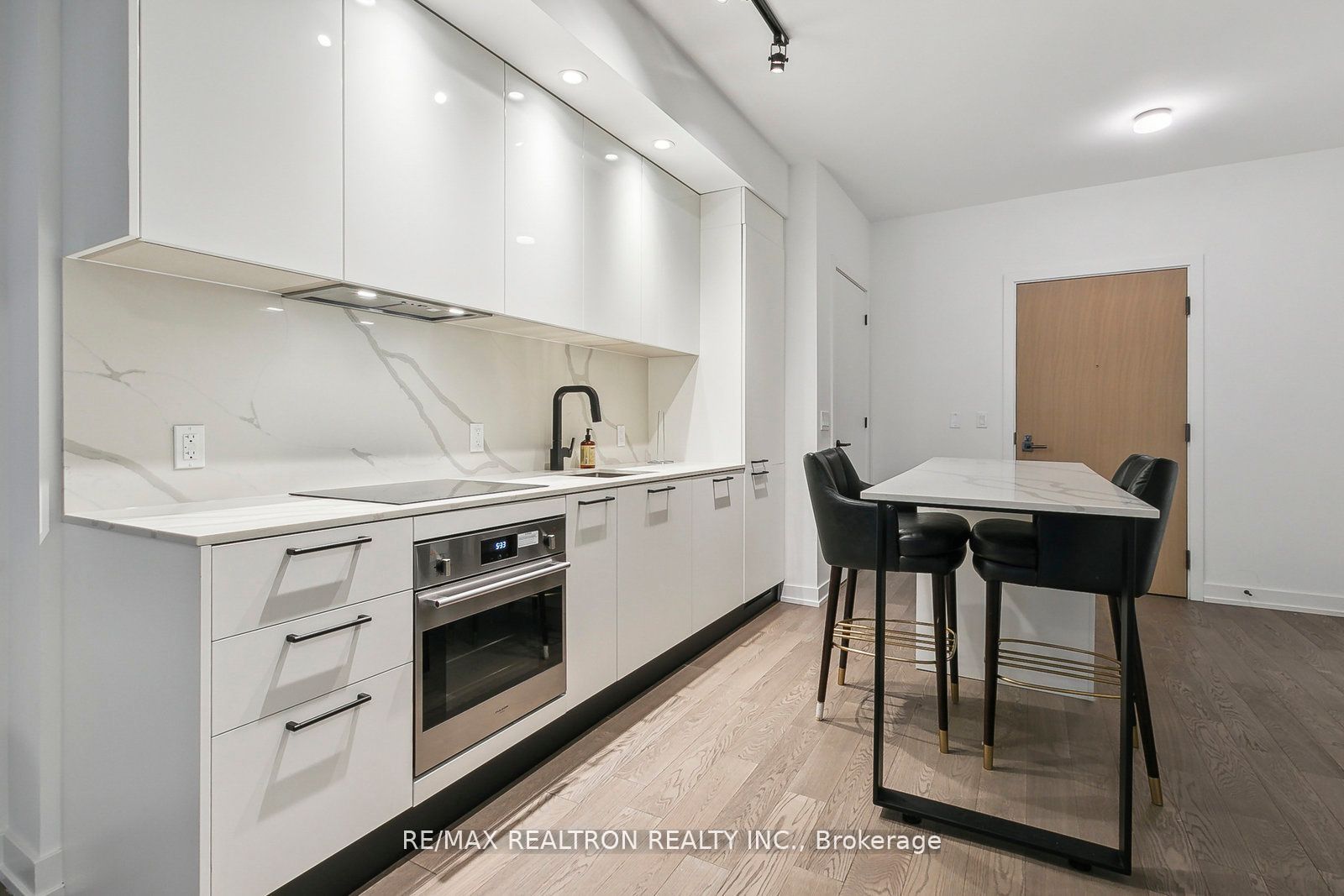 200 Sudbury Street #411