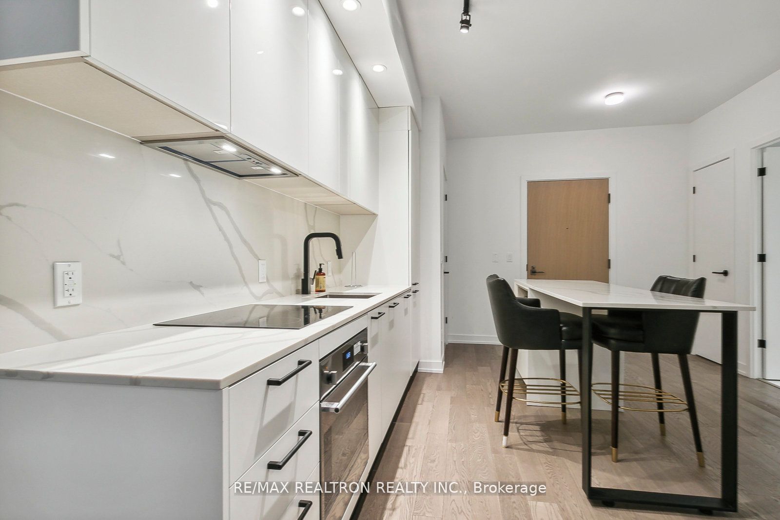 200 Sudbury Street #411