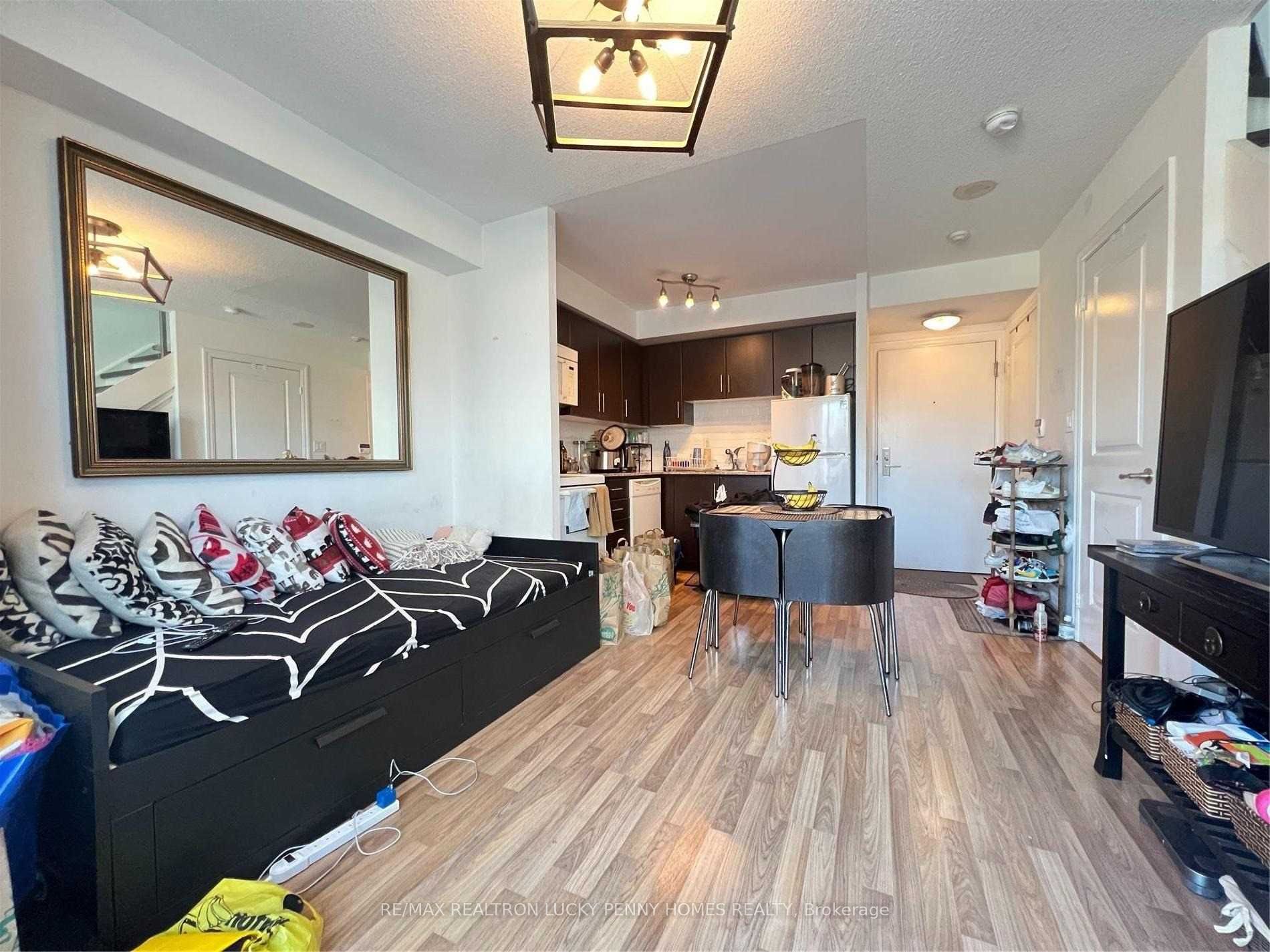 2035 Sheppard Avenue E #109
