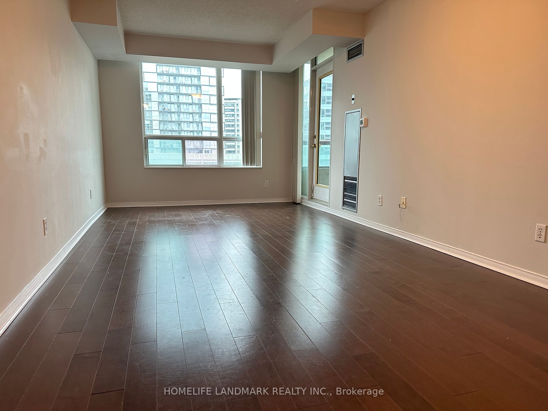 238 Doris Avenue #1011