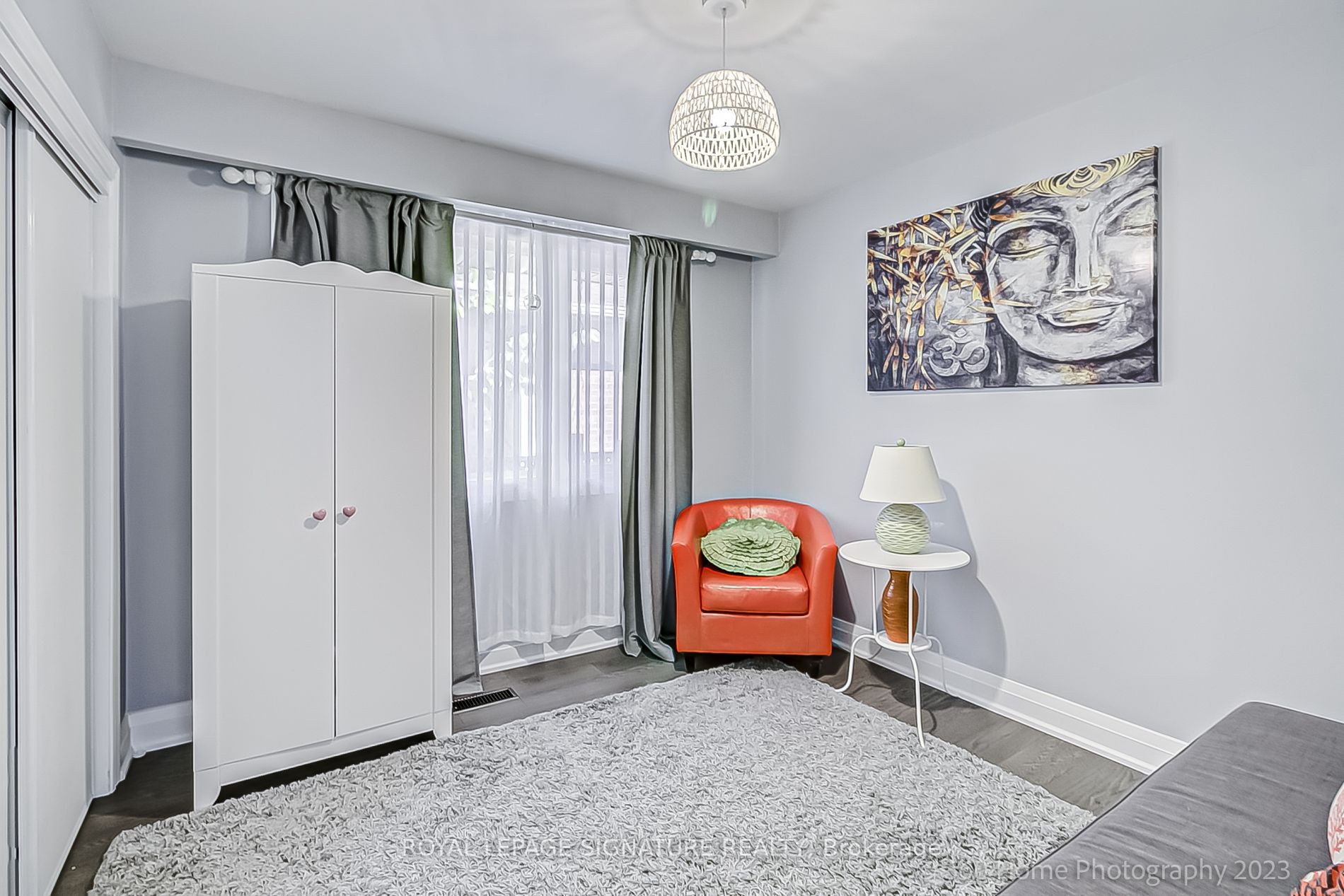 8 Wycliffe Crescent