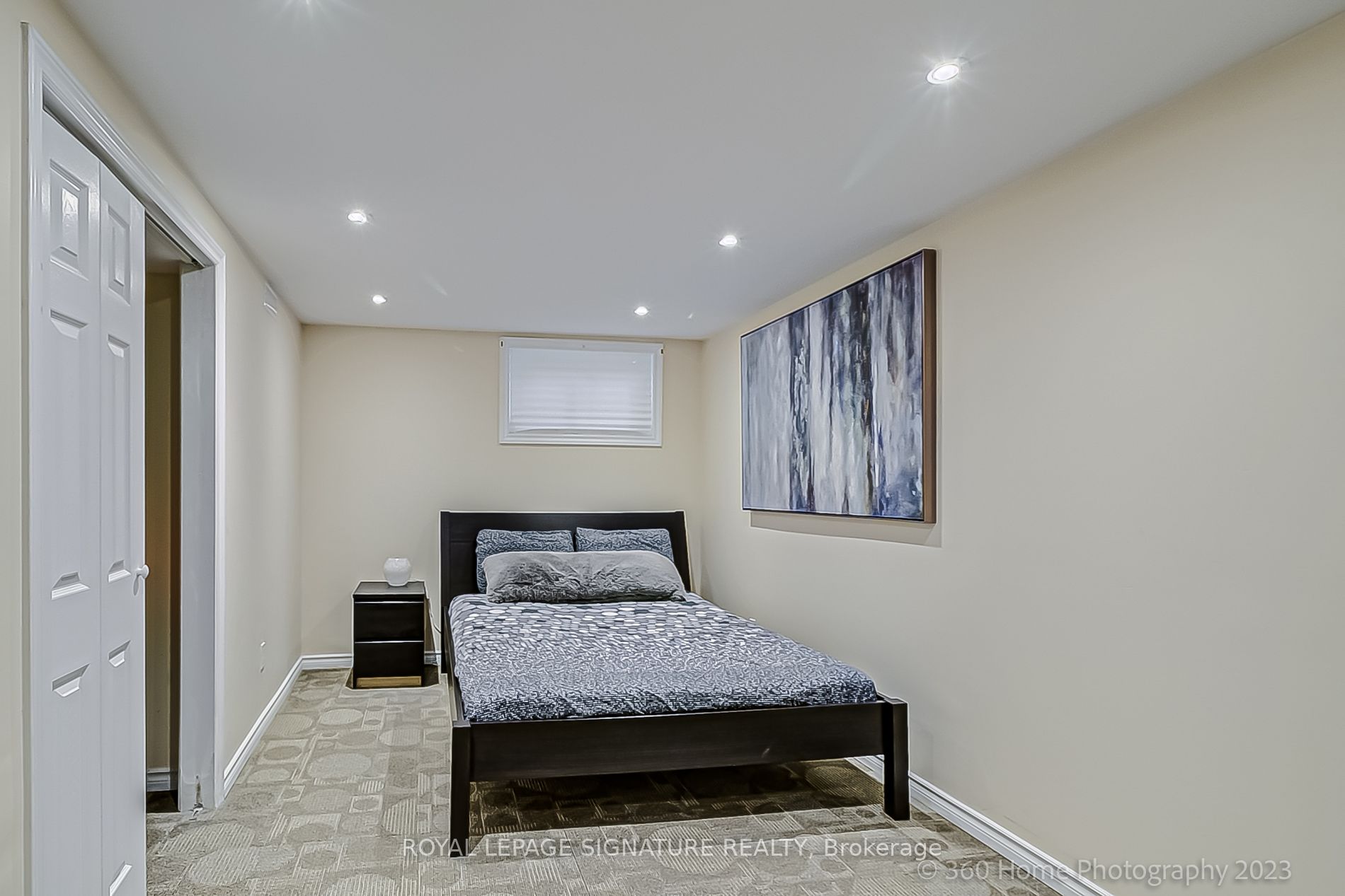 8 Wycliffe Crescent