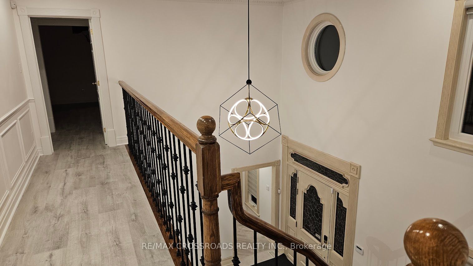 200 The Bridle Path