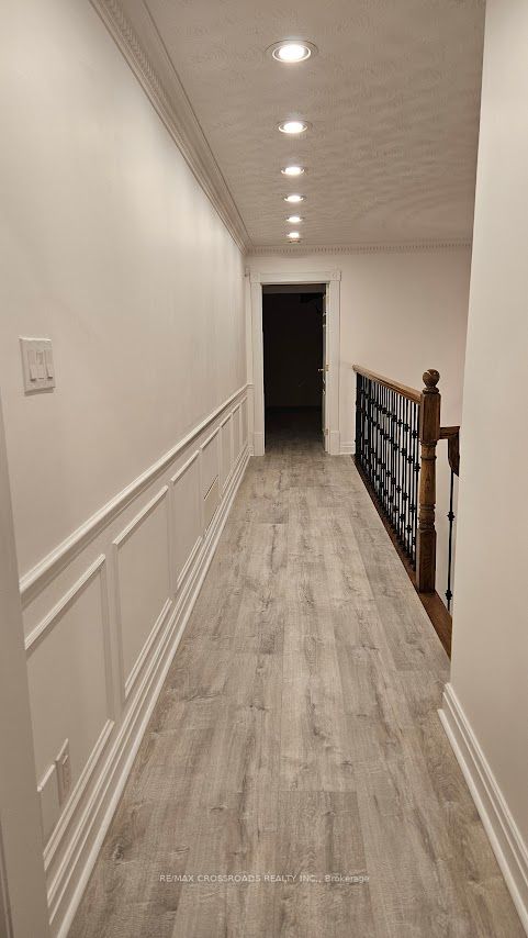 200 The Bridle Path
