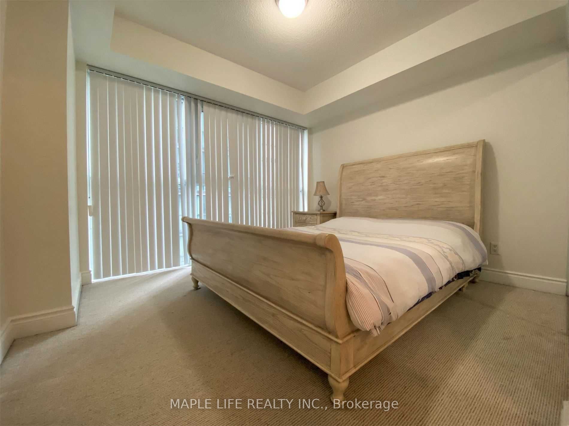 28 Ted Rogers Way, #1802
