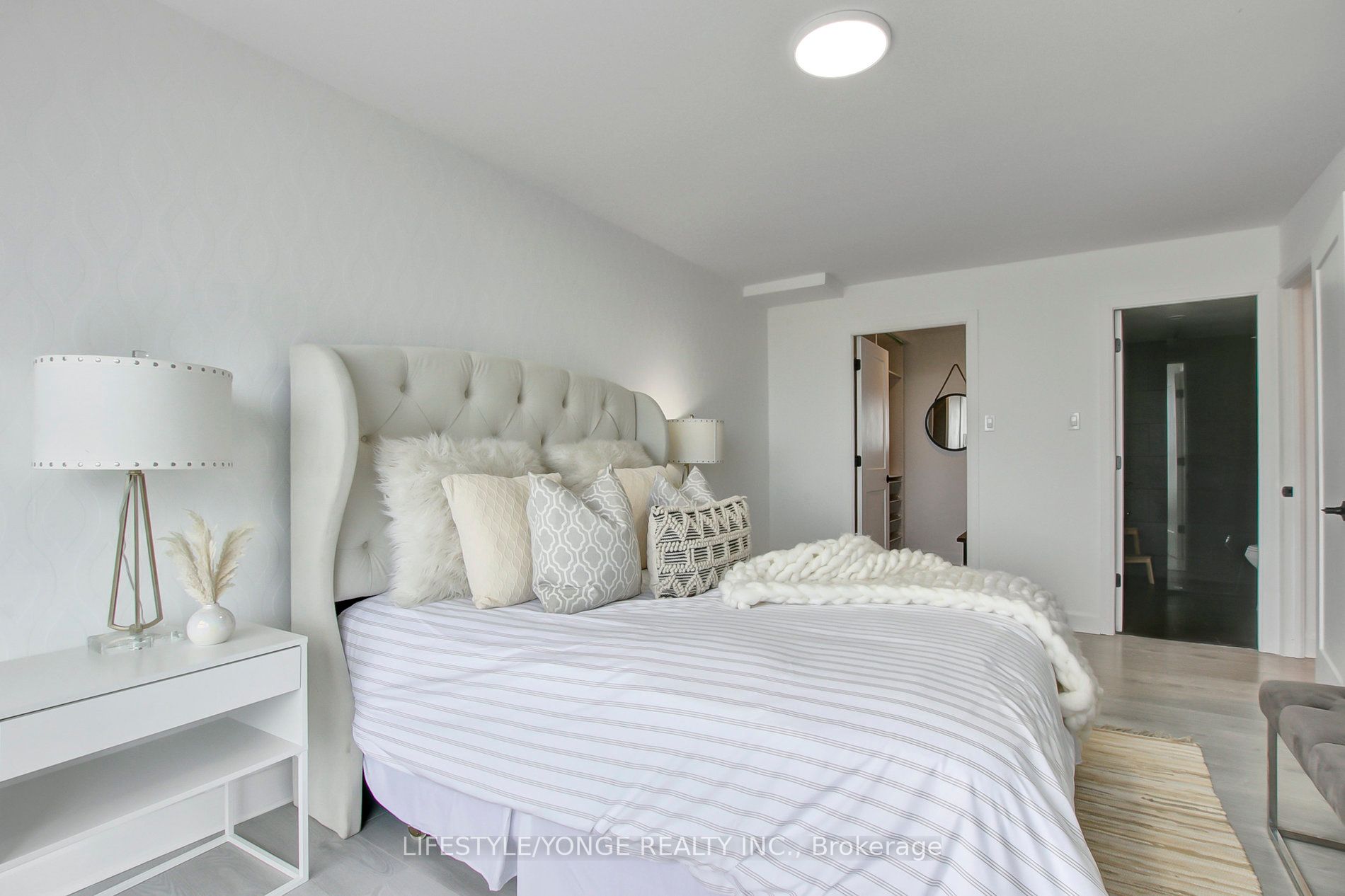 99 Cameron St, #1009