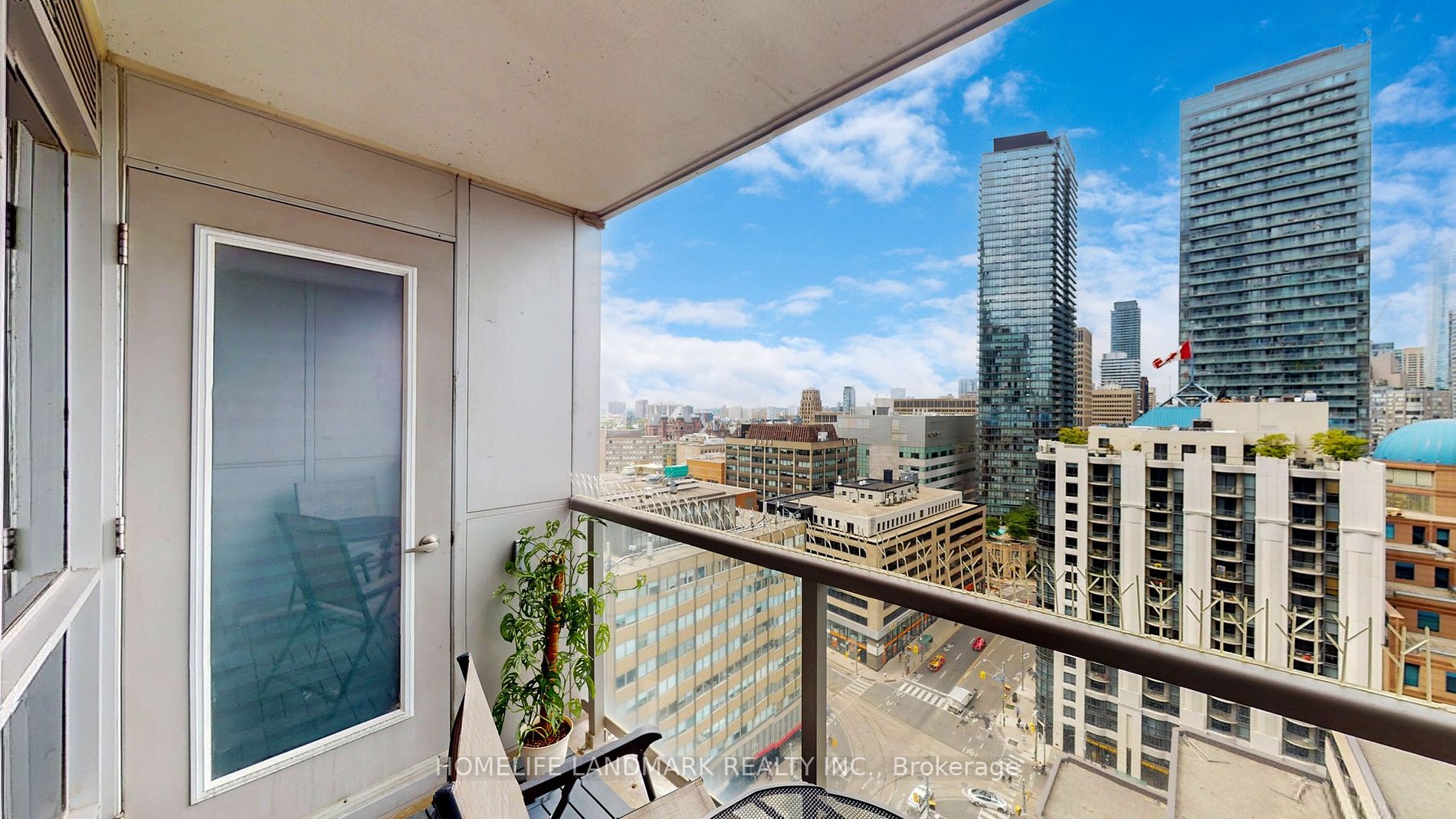 763 Bay St, #2113