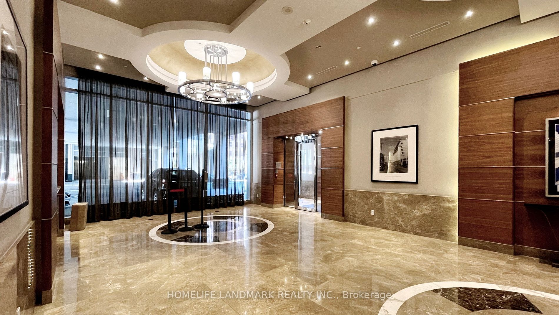 763 Bay St, #2113