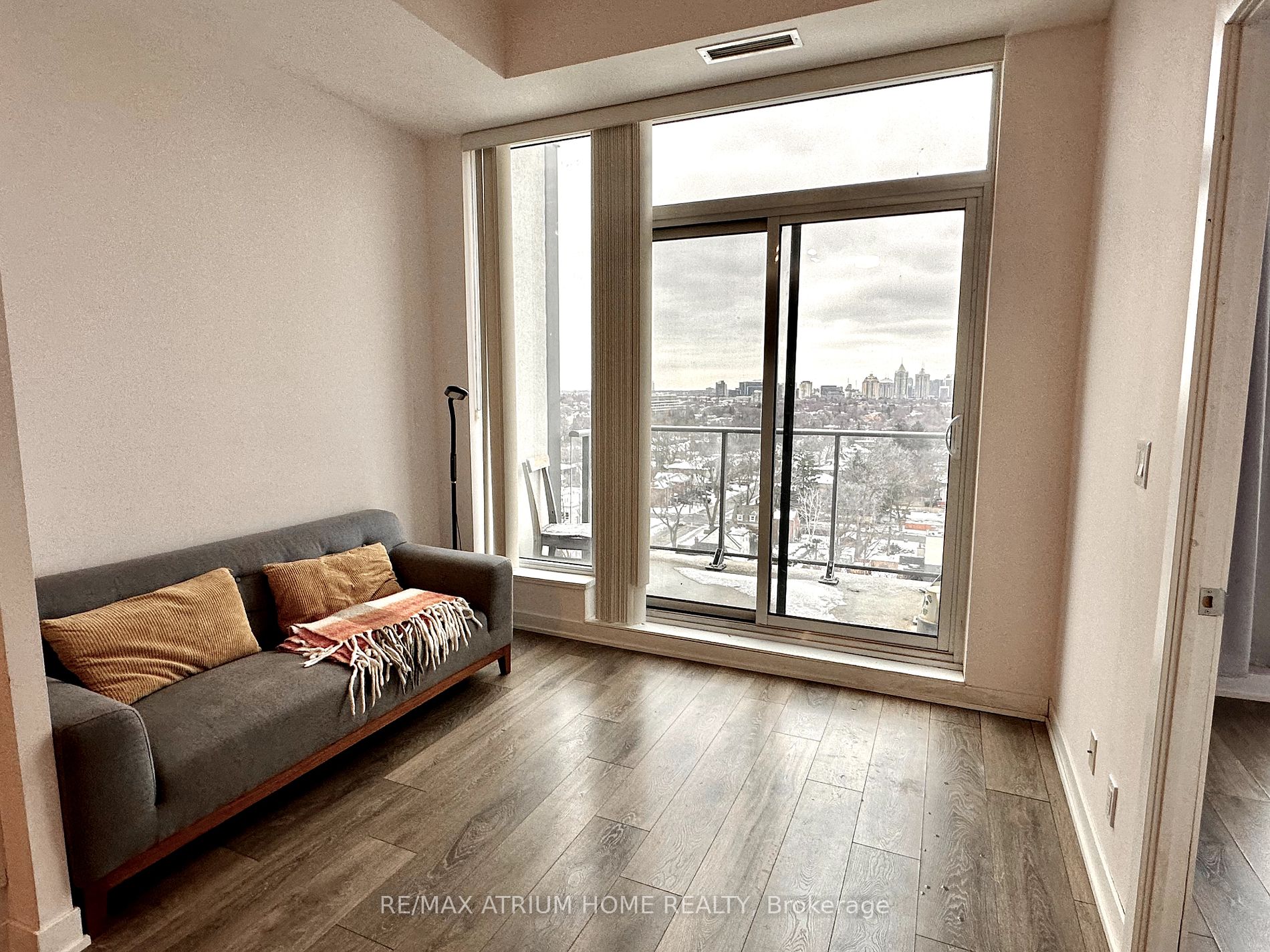 28 Avondale Avenue, #1203