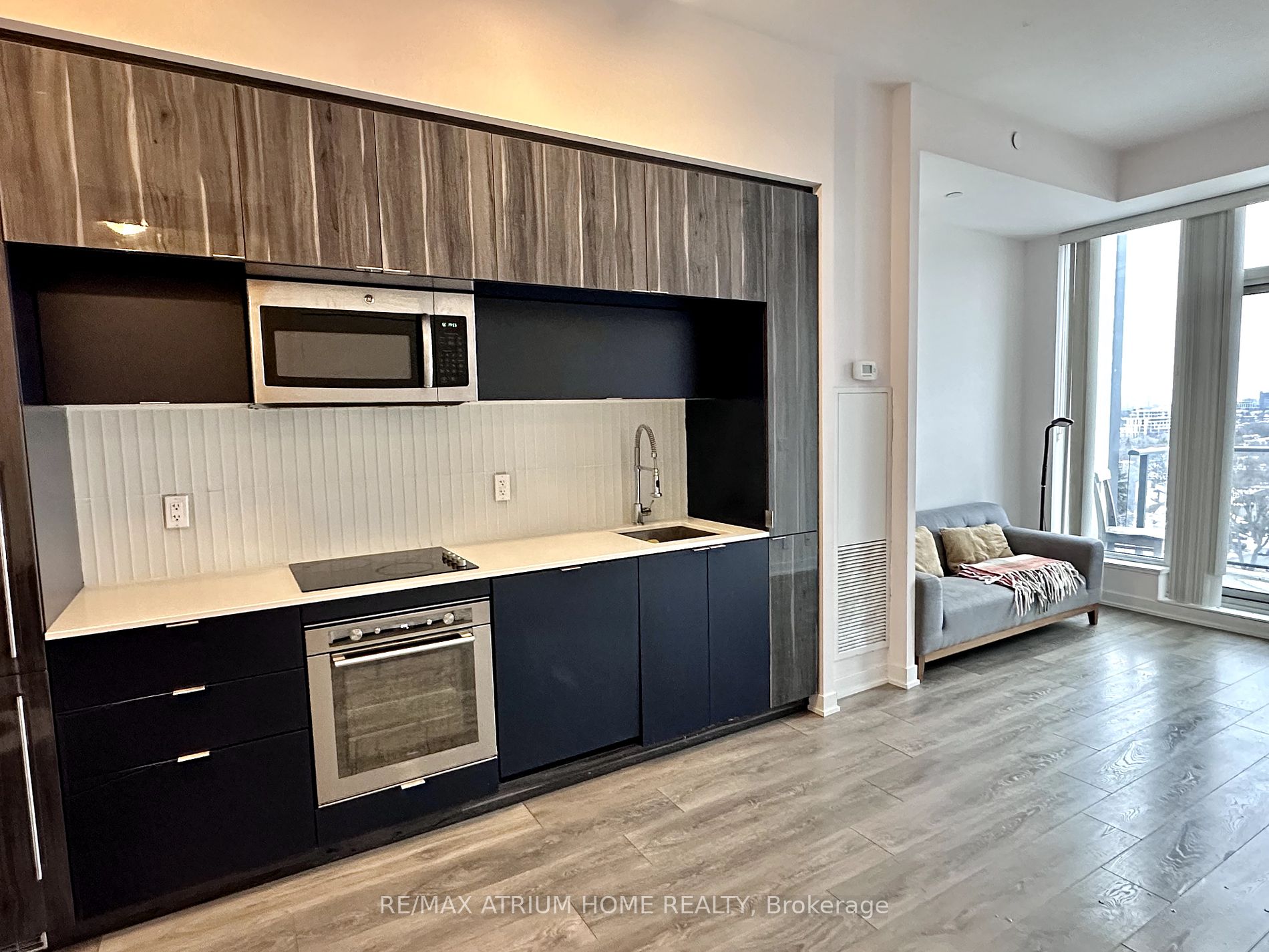 28 Avondale Avenue, #1203