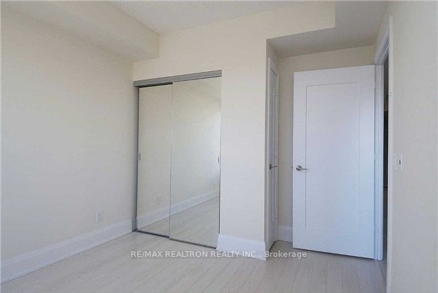 120 Harrison Garden Boulevard, #1426
